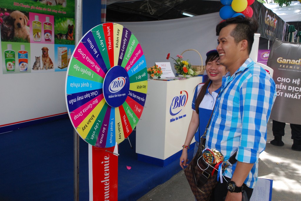 HỘI CHỢ DOG SHOW TẠI SÂN VẬN ĐỘNG PHÚ THỌ 3-4/10/2015