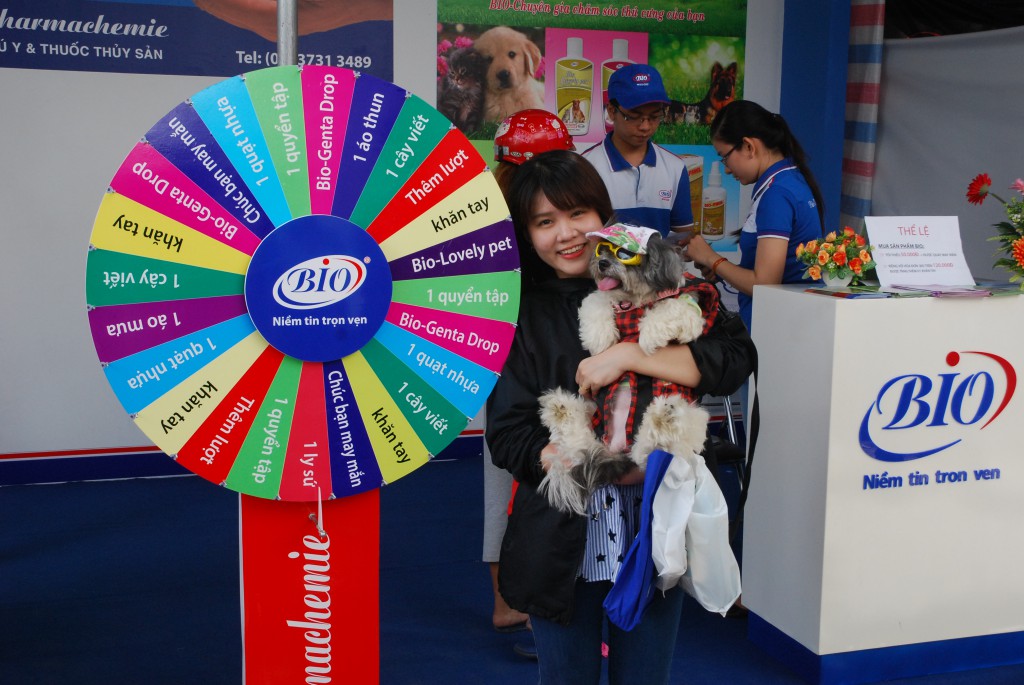 HỘI CHỢ DOG SHOW TẠI SÂN VẬN ĐỘNG PHÚ THỌ 3-4/10/2015