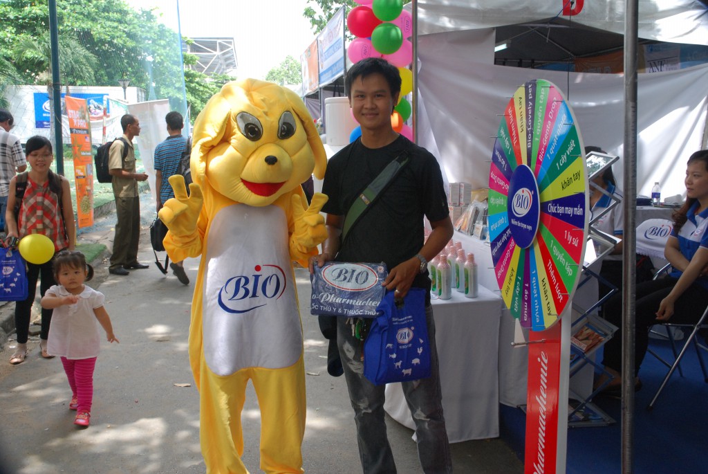 HỘI CHỢ DOG SHOW TẠI SÂN VẬN ĐỘNG PHÚ THỌ 3-4/10/2015