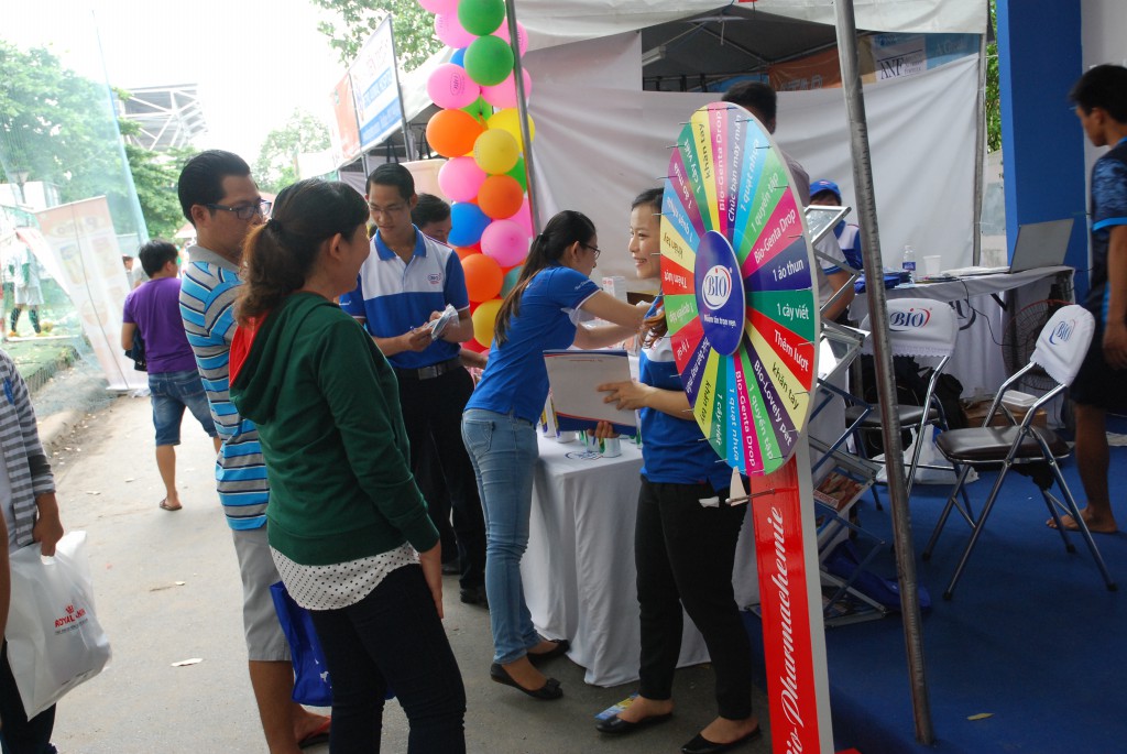 HỘI CHỢ DOG SHOW TẠI SÂN VẬN ĐỘNG PHÚ THỌ 3-4/10/2015