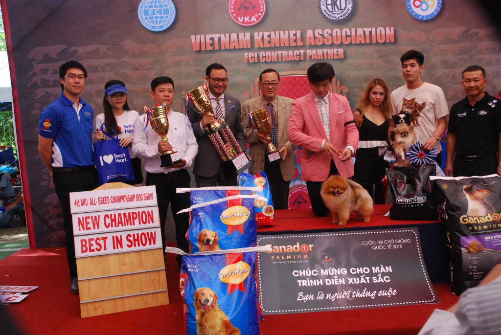 HỘI CHỢ DOG SHOW TẠI SÂN VẬN ĐỘNG PHÚ THỌ 3-4/10/2015