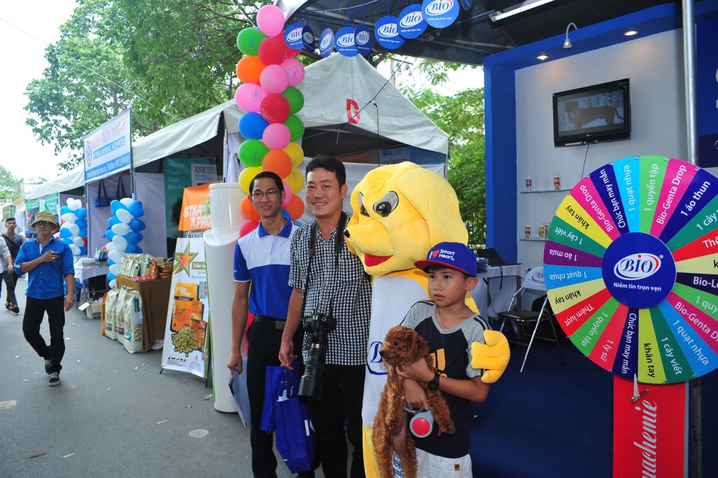 HỘI CHỢ DOG SHOW TẠI SÂN VẬN ĐỘNG PHÚ THỌ 3-4/10/2015